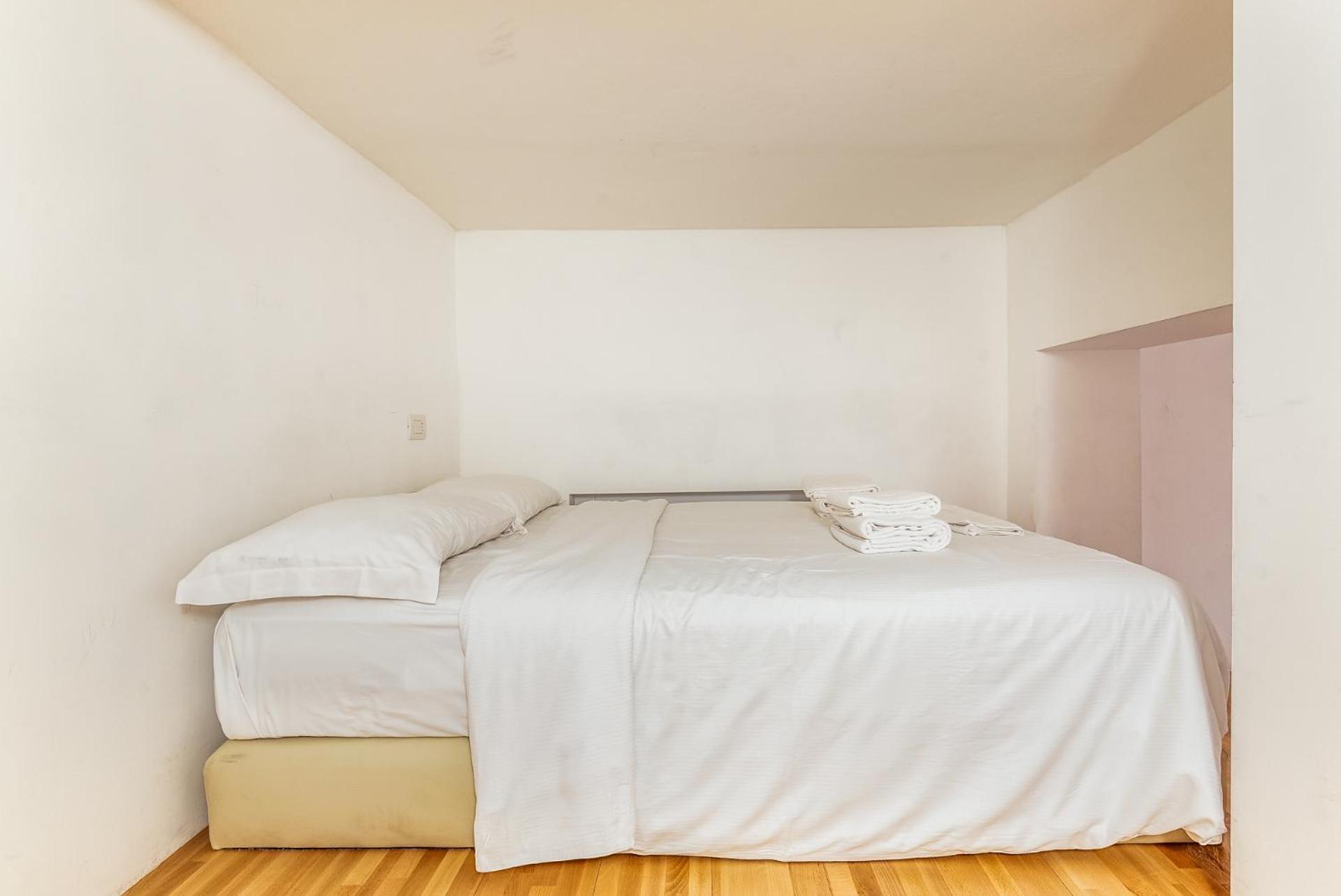 Brand New Milano 5 Pax Wifi Corso Sempione Apartment ภายนอก รูปภาพ